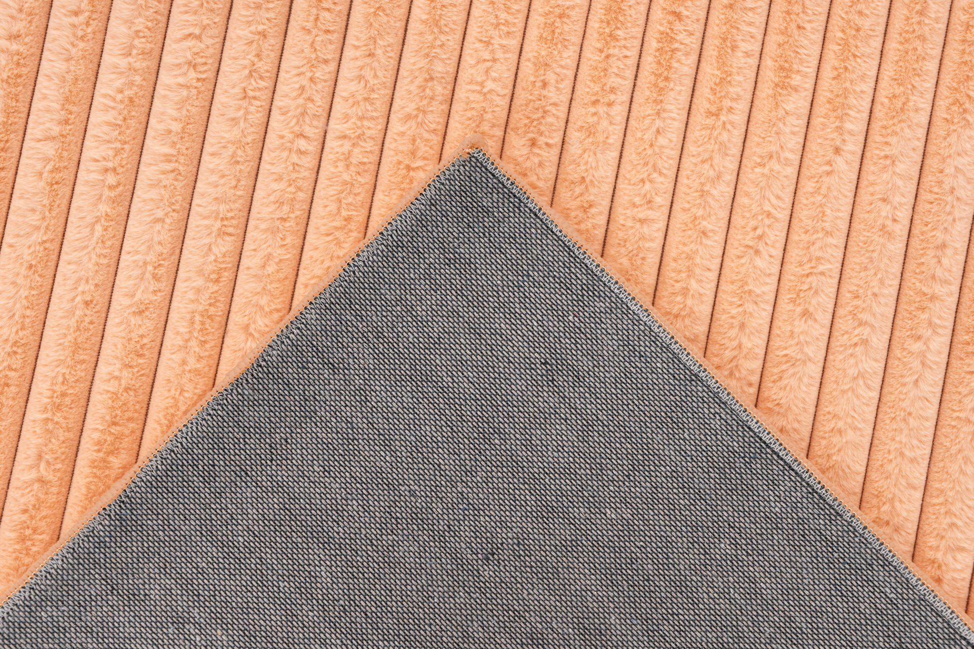 Kusový koberec 120x170 PLUSH- Peach/Marhuľový - obrázok 3