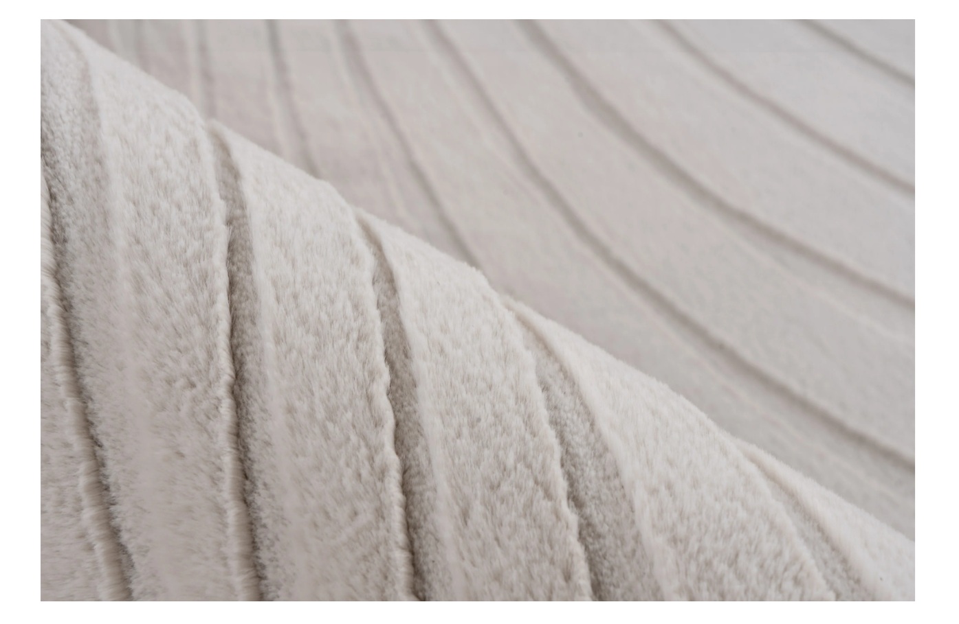 Kusový koberec COMFORT 503 light taupe 160x230 CM  s 3D efektom - obrázok 3